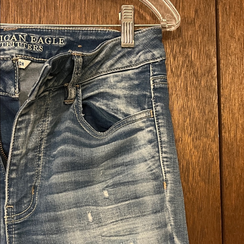 American Eagle Outfitters Distressed Light Blue Skinny Jeans - Picture 7 of 13